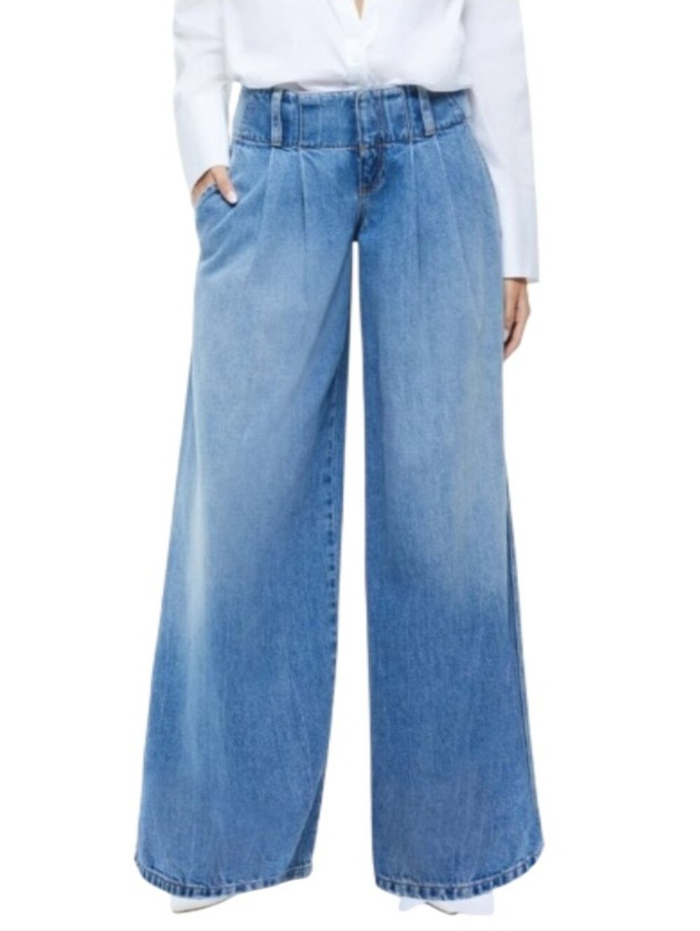 Alice + Olivia Anders Pleated Wide Leg High-Waist Denim Jeans